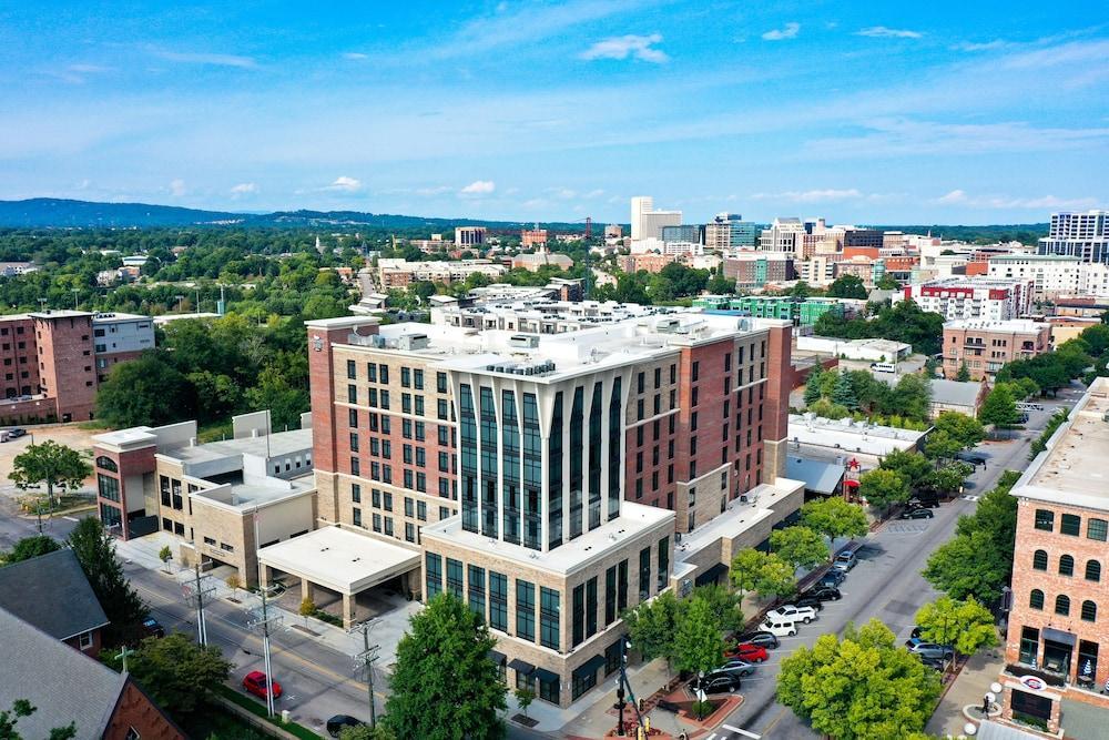 Homewood Suites By Hilton Greenville Downtown Exterior photo