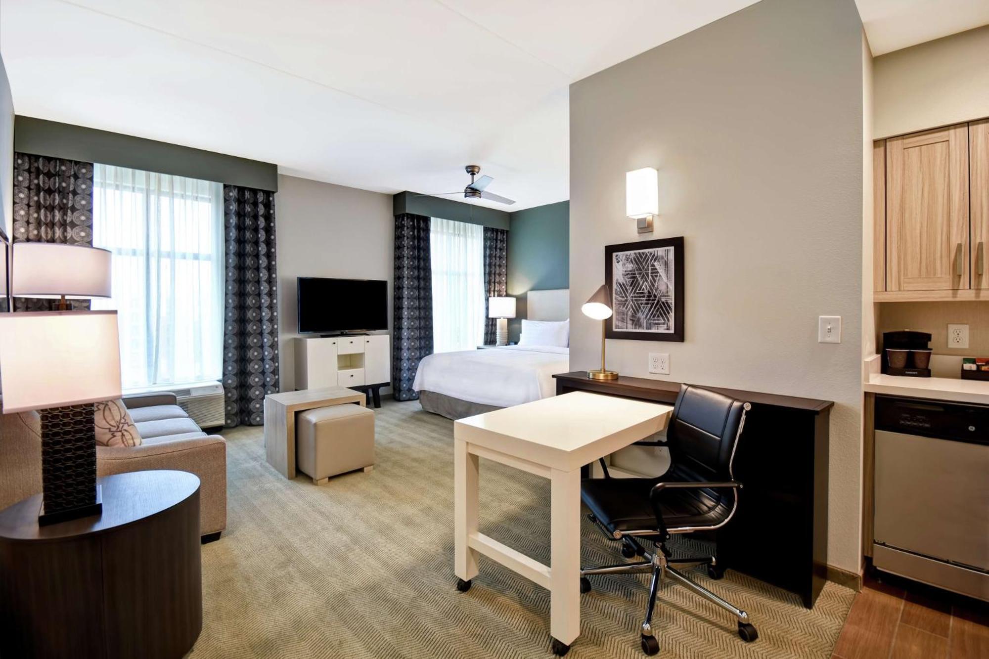 Homewood Suites By Hilton Greenville Downtown Exterior photo