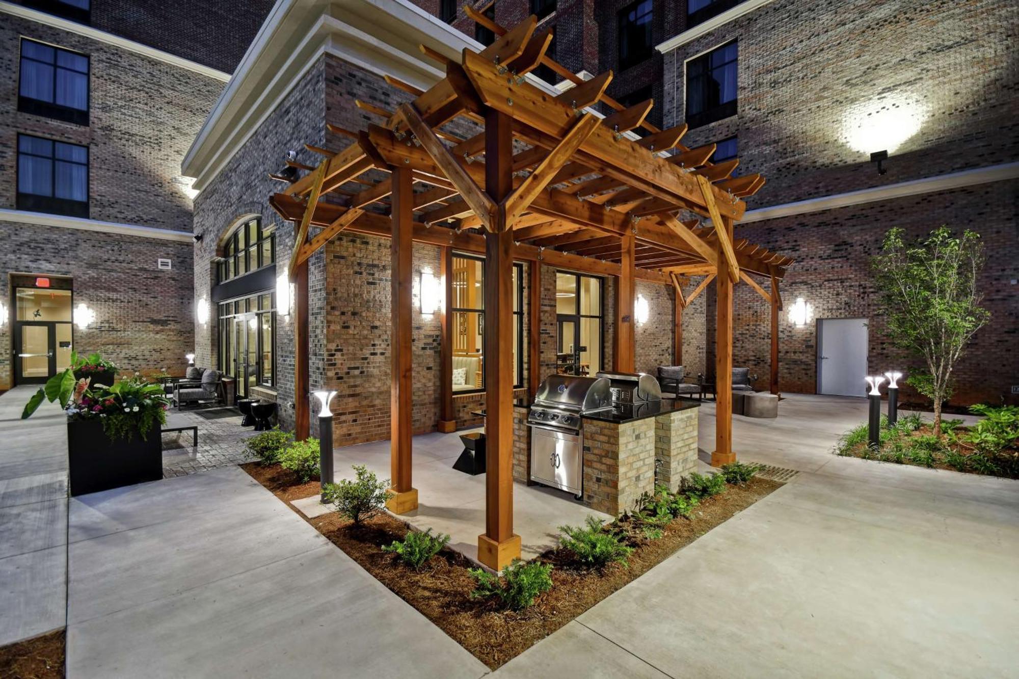 Homewood Suites By Hilton Greenville Downtown Exterior photo